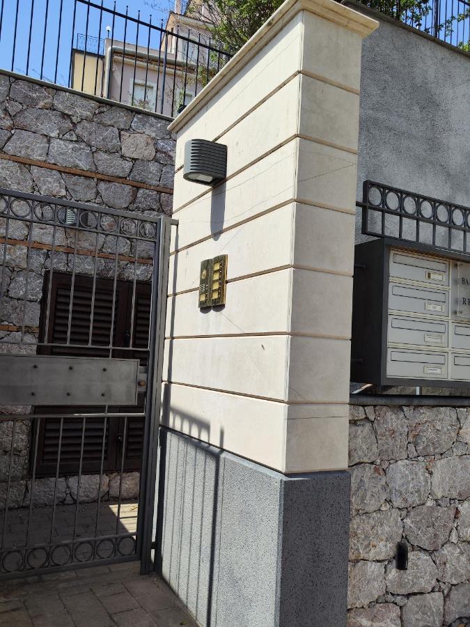Dhome Baia Mazzaro' تاورمينا المظهر الخارجي الصورة